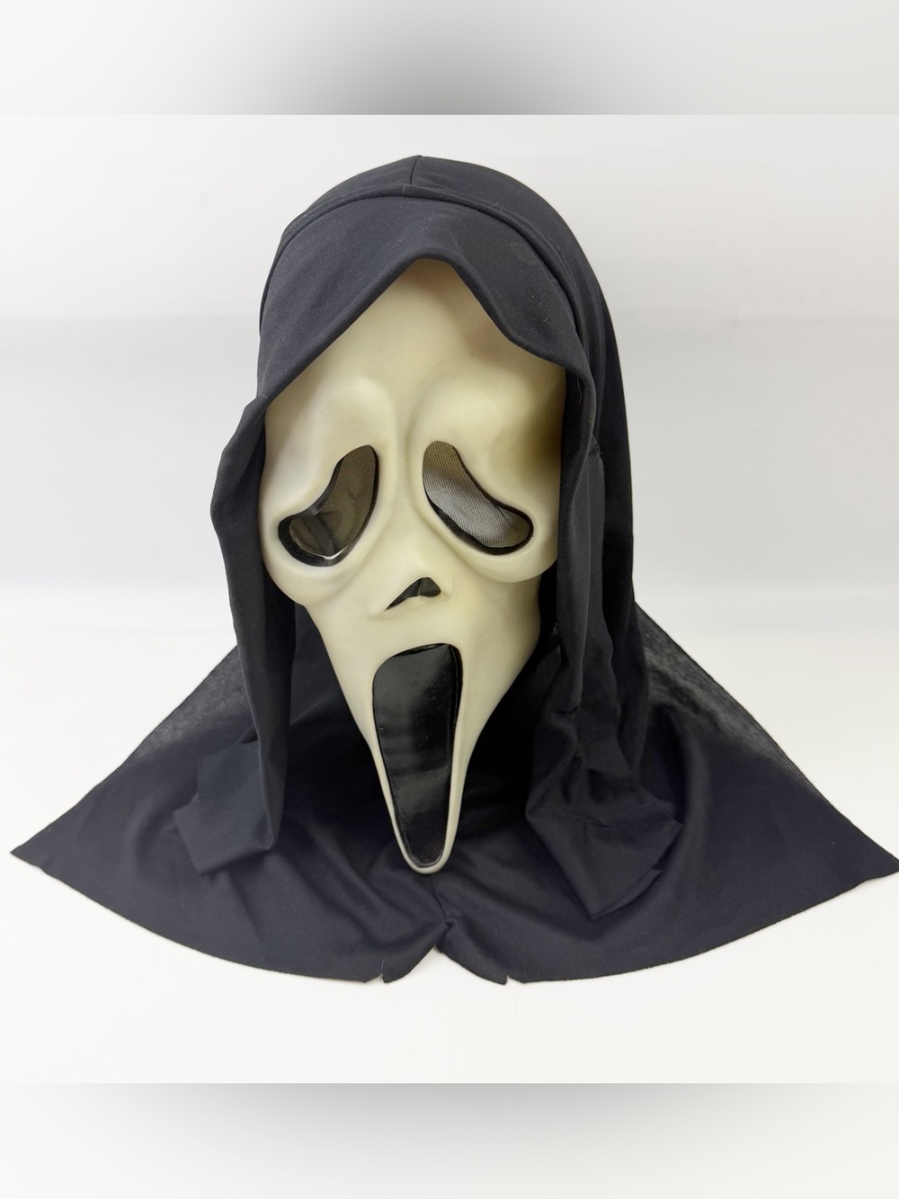 Vintage Scream Ghost Face Easter Unlimited HN Stamp Mask Fearsome Glows Horror